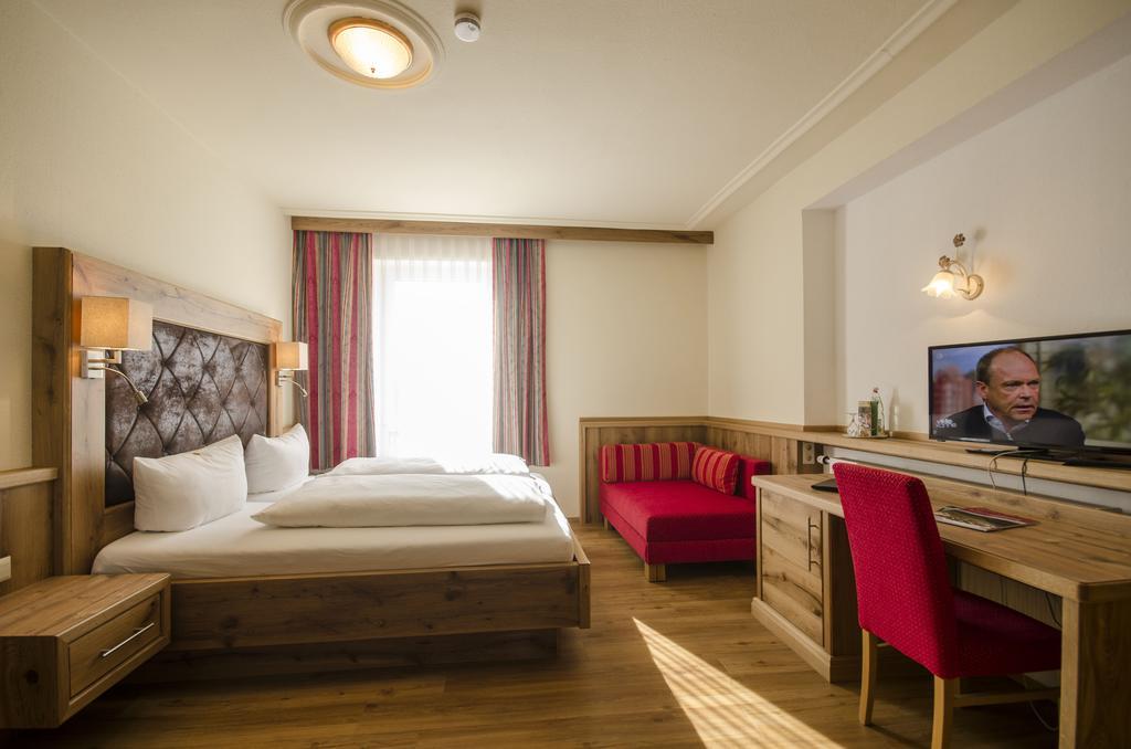 Jägerhaus Hotel 3*